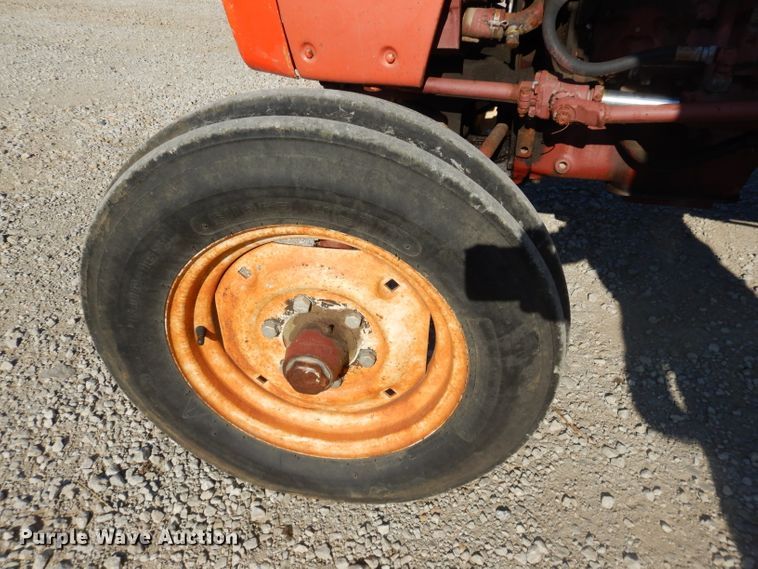 image for item DH4302 Allis Chalmers 5040 tractor