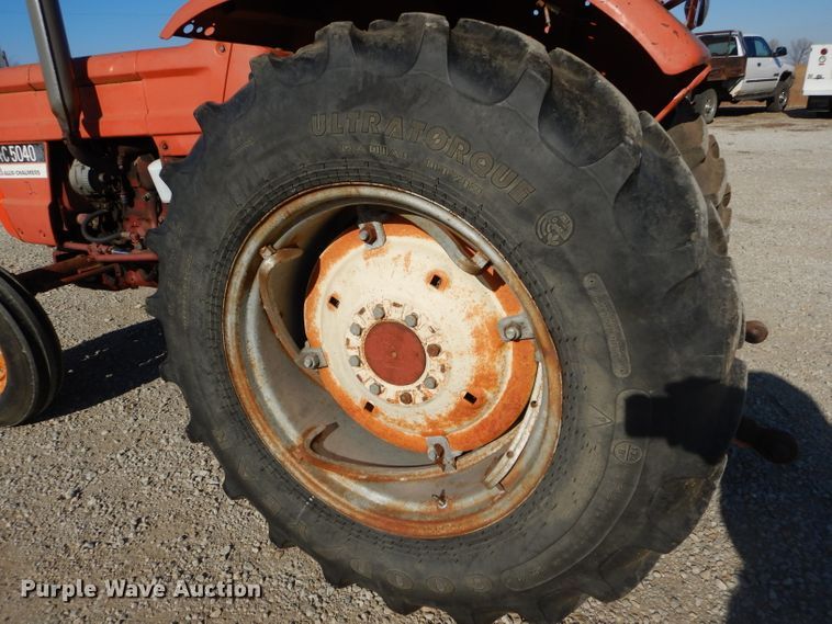 image for item DH4302 Allis Chalmers 5040 tractor