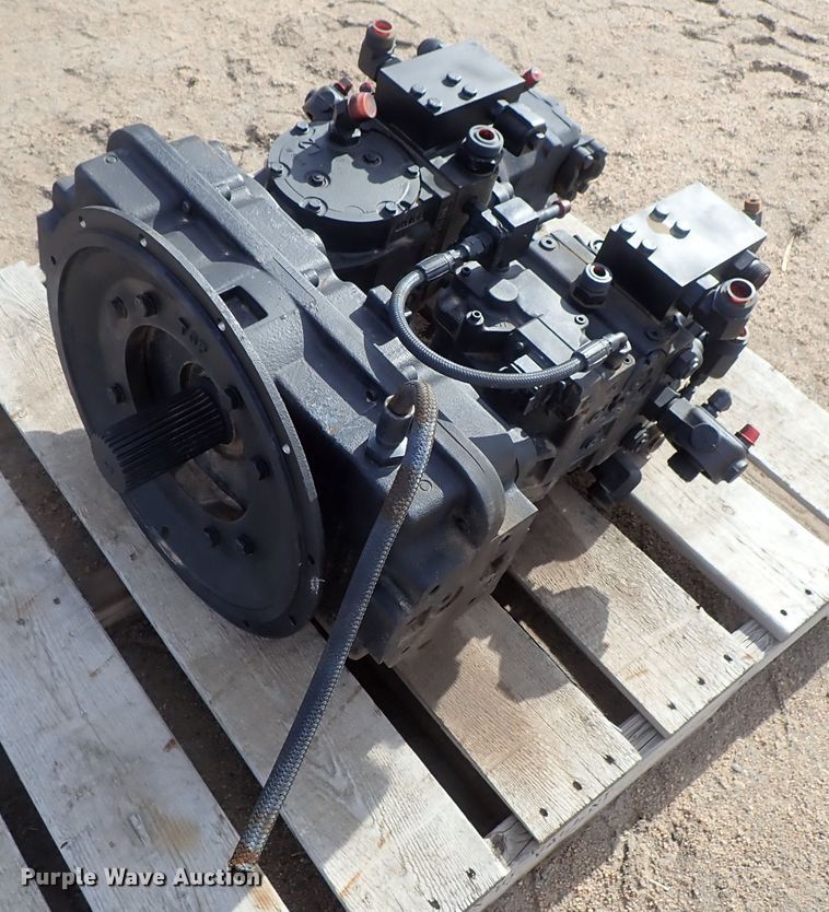 image for item FF9277 John Deere 9500 hydraulic drive