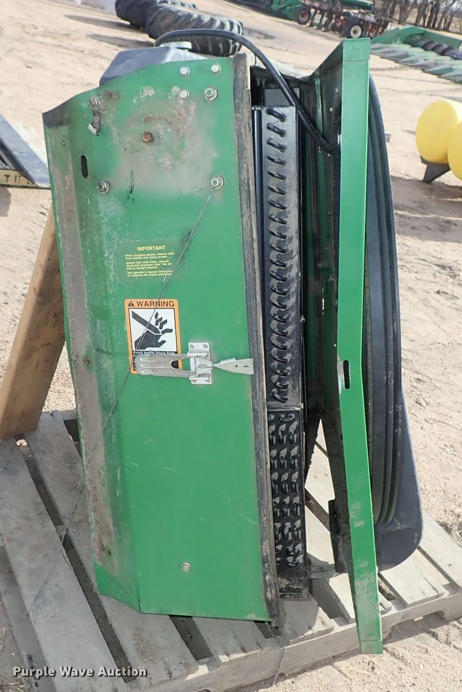 image for item FF9278 John Deere 9500 radiator assembly