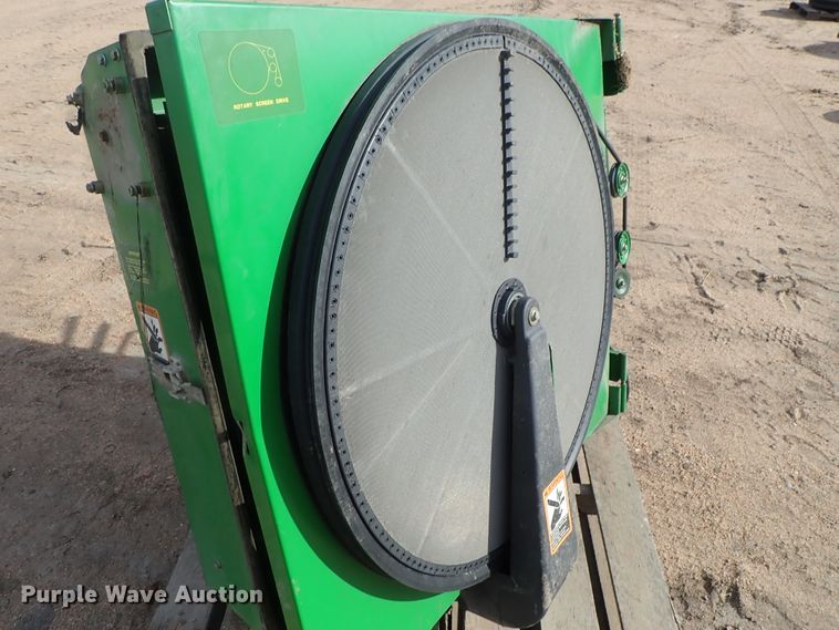 image for item FF9278 John Deere 9500 radiator assembly