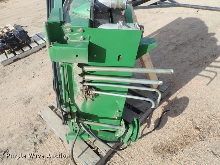 image for item FF9278 John Deere 9500 radiator assembly