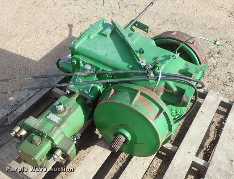 image for item FF9280 John Deere 9500 hydraulic drive