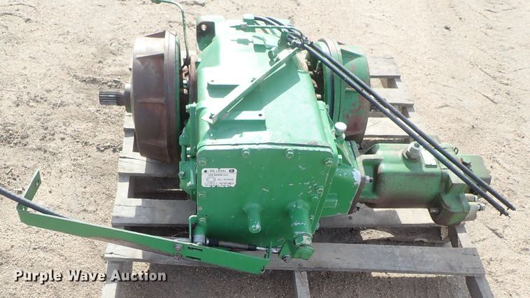 image for item FF9280 John Deere 9500 hydraulic drive