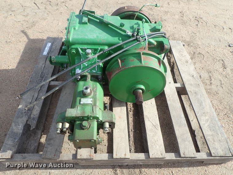 image for item FF9280 John Deere 9500 hydraulic drive