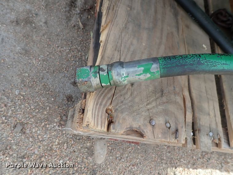 image for item FF9281 John Deere 9500 chaff spreader