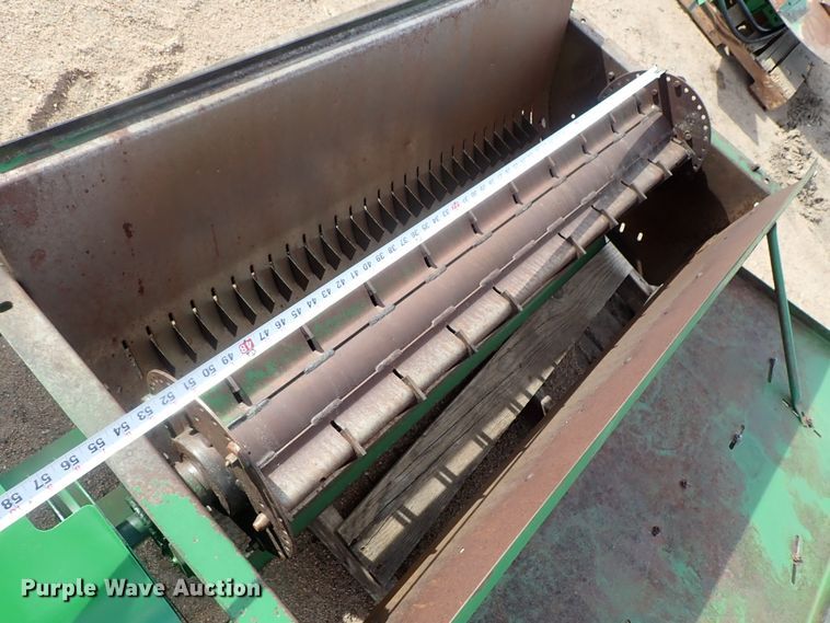 image for item FF9282 John Deere 9500 straw chopper
