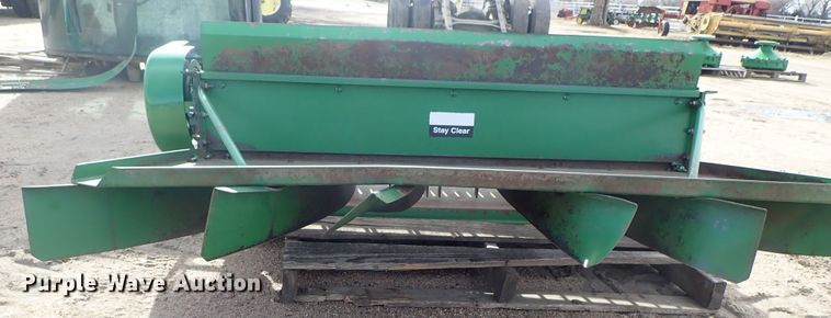 image for item FF9282 John Deere 9500 straw chopper