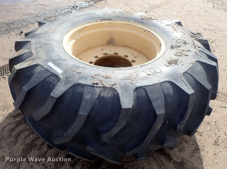 image for item FF9287 Goodyear 24.5-32 tire and wheel