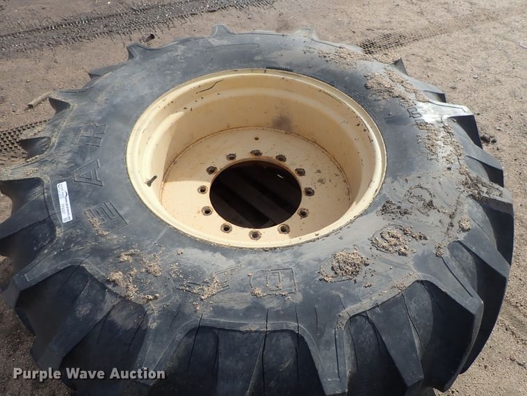 image for item FF9287 Goodyear 24.5-32 tire and wheel