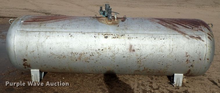 image for item FF9288 Black, Sivalls, & Bryson propane tank