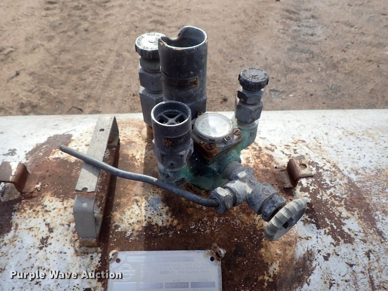 image for item FF9288 Black, Sivalls, & Bryson propane tank