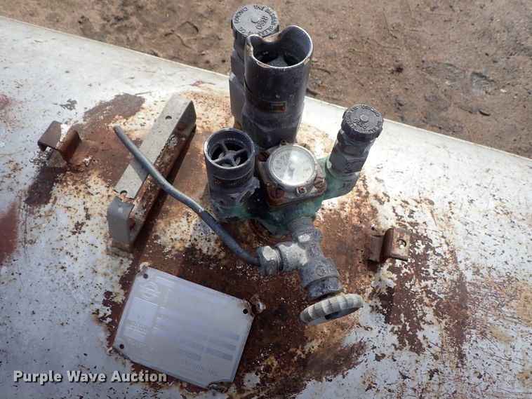 image for item FF9288 Black, Sivalls, & Bryson propane tank