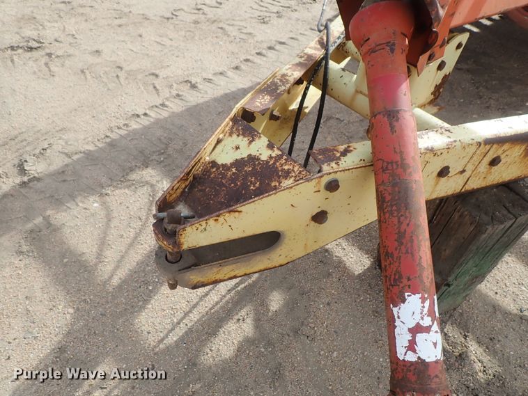 image for item FF9289 New Holland 791 manure spreader