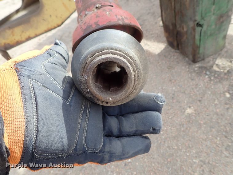 image for item FF9289 New Holland 791 manure spreader