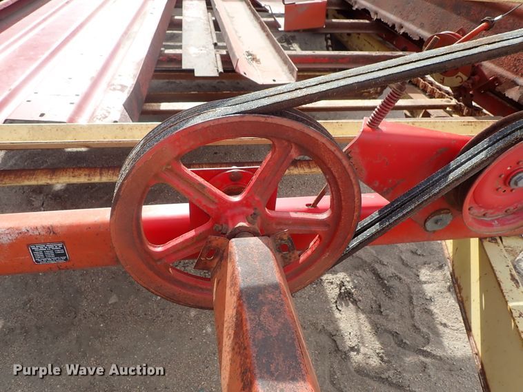 image for item FF9289 New Holland 791 manure spreader