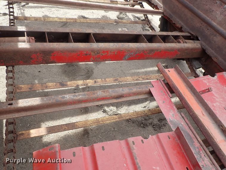 image for item FF9289 New Holland 791 manure spreader