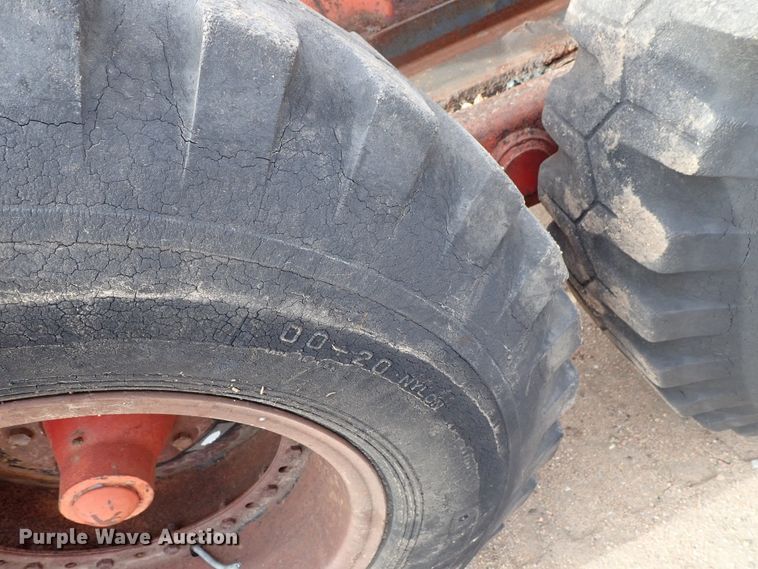 image for item FF9289 New Holland 791 manure spreader