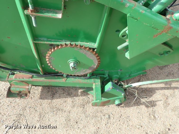 image for item FF9291 1995 John Deere 930 platform head