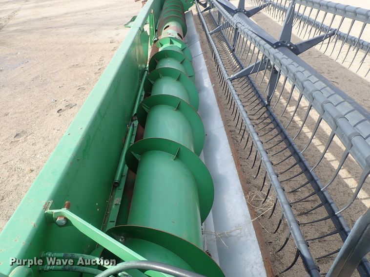 image for item FF9291 1995 John Deere 930 platform head