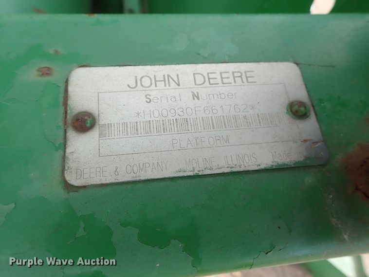 image for item FF9291 1995 John Deere 930 platform head