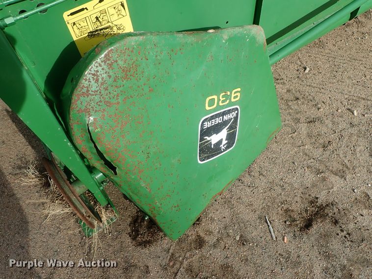 image for item FF9291 1995 John Deere 930 platform head