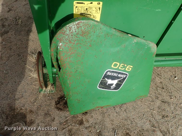 image for item FF9291 1995 John Deere 930 platform head