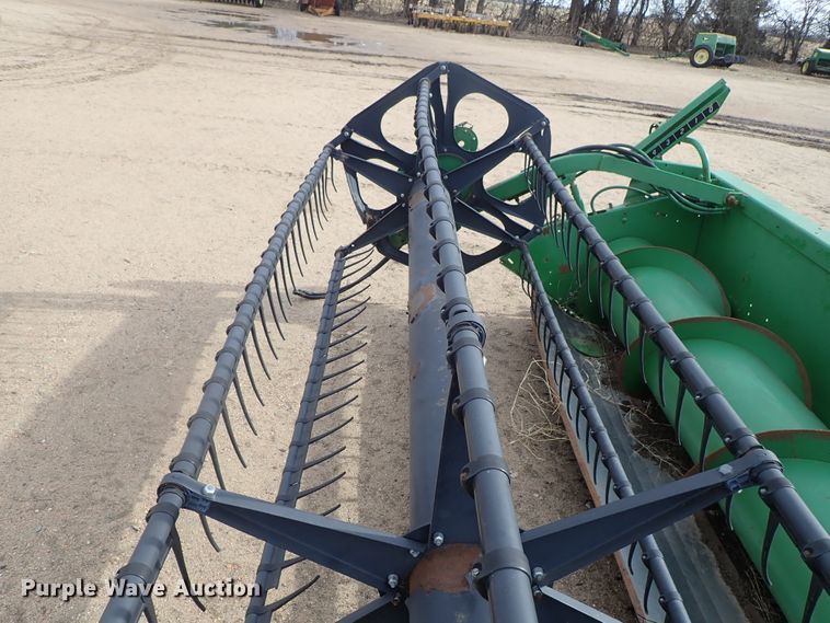 image for item FF9291 1995 John Deere 930 platform head