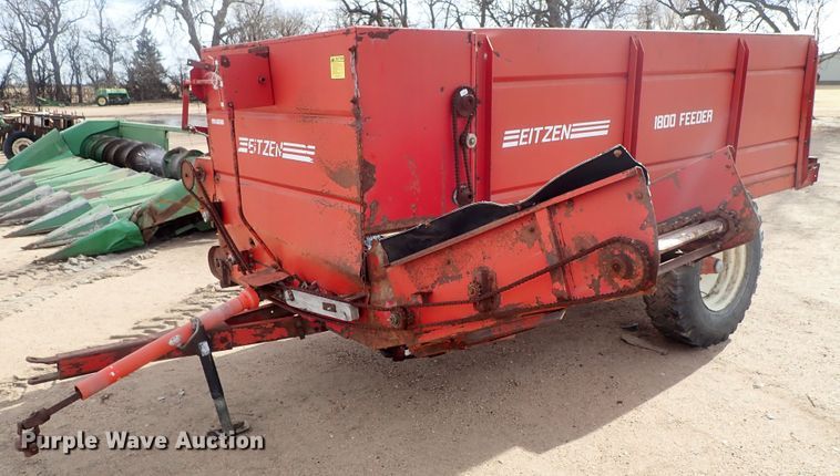 image for item FF9294 Eitzen 1800 feed wagon