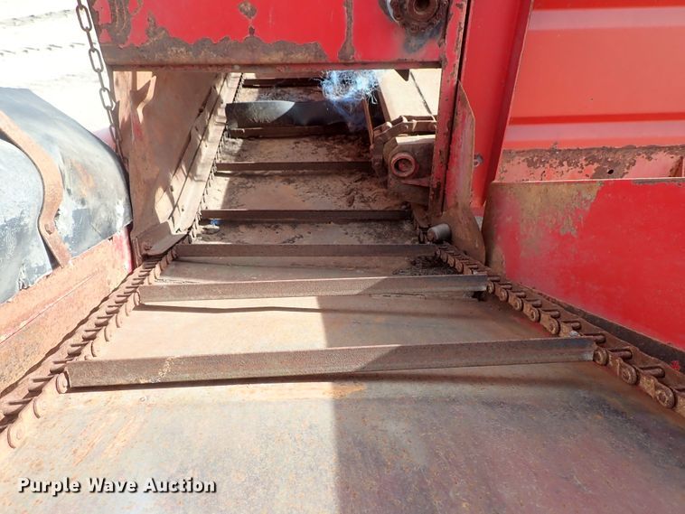 image for item FF9294 Eitzen 1800 feed wagon