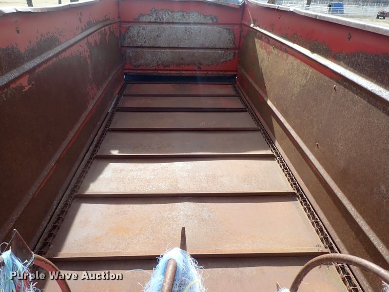 image for item FF9294 Eitzen 1800 feed wagon