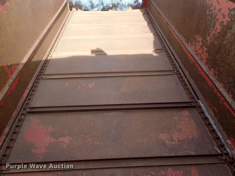 image for item FF9294 Eitzen 1800 feed wagon