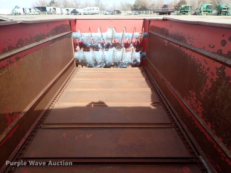 image for item FF9294 Eitzen 1800 feed wagon