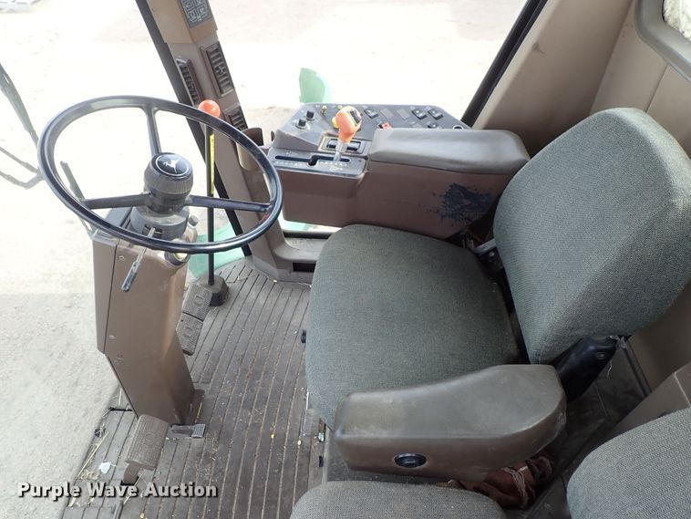 image for item FF9296 John Deere 9500 cab