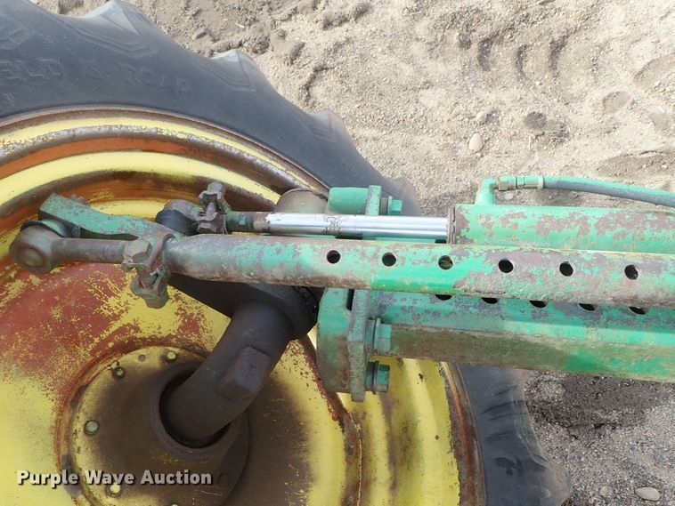 image for item FF9302 John Deere 9500 rear axle