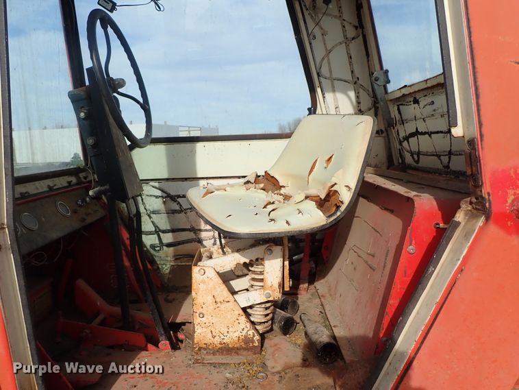 image for item FF9306 Hesston 620 windrower