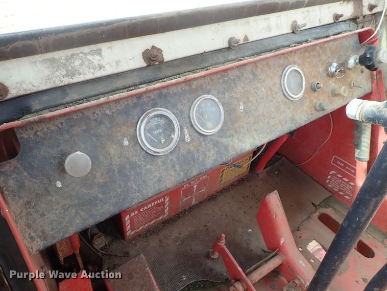 image for item FF9306 Hesston 620 windrower