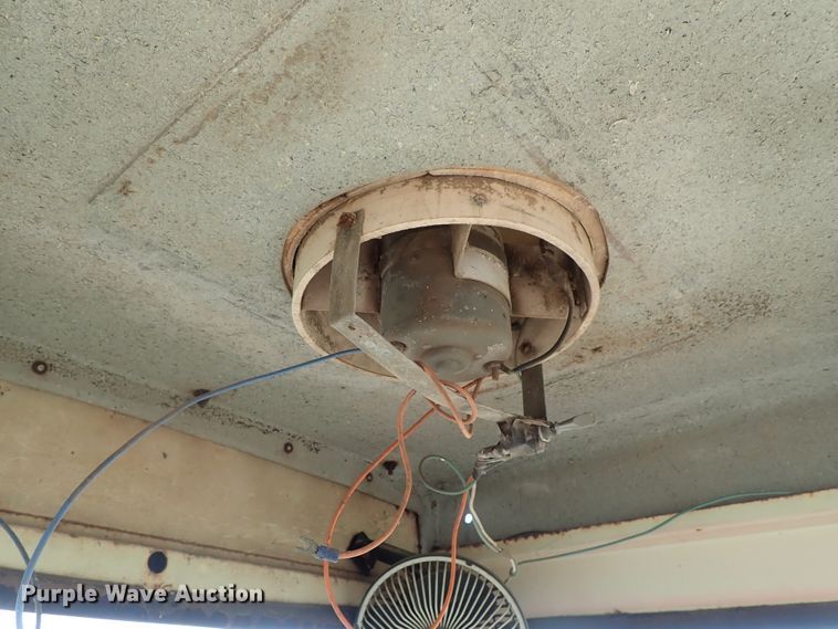 image for item FF9306 Hesston 620 windrower