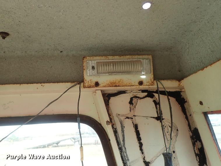 image for item FF9306 Hesston 620 windrower