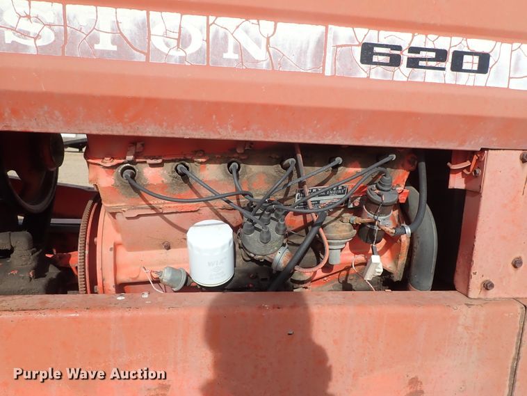 image for item FF9306 Hesston 620 windrower