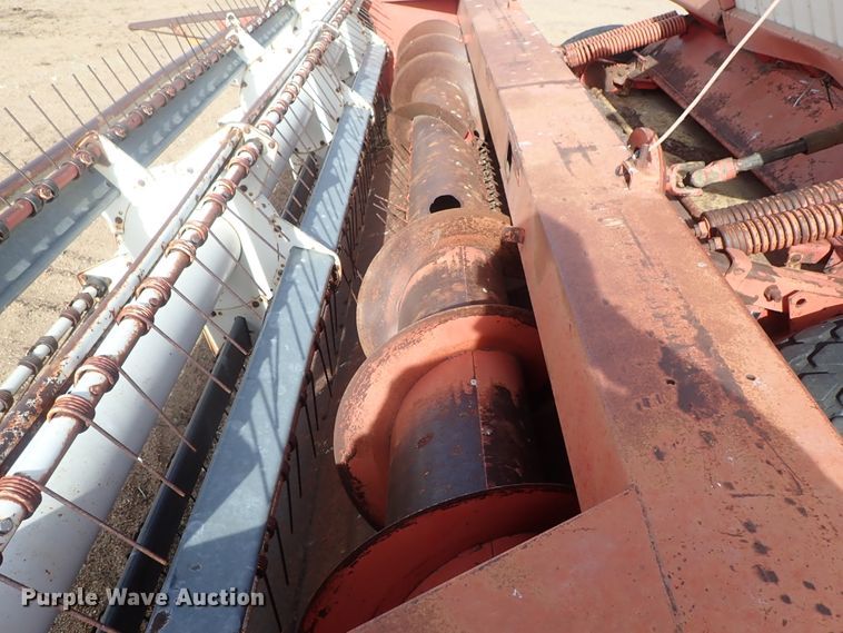 image for item FF9306 Hesston 620 windrower
