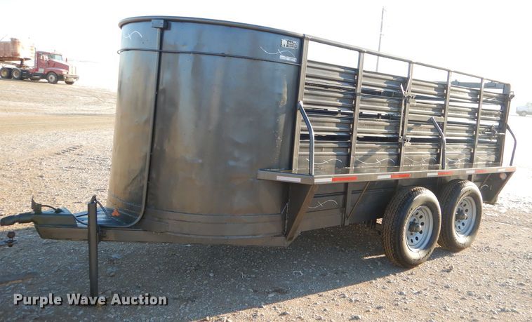 image for item GB9573 W-W livestock trailer