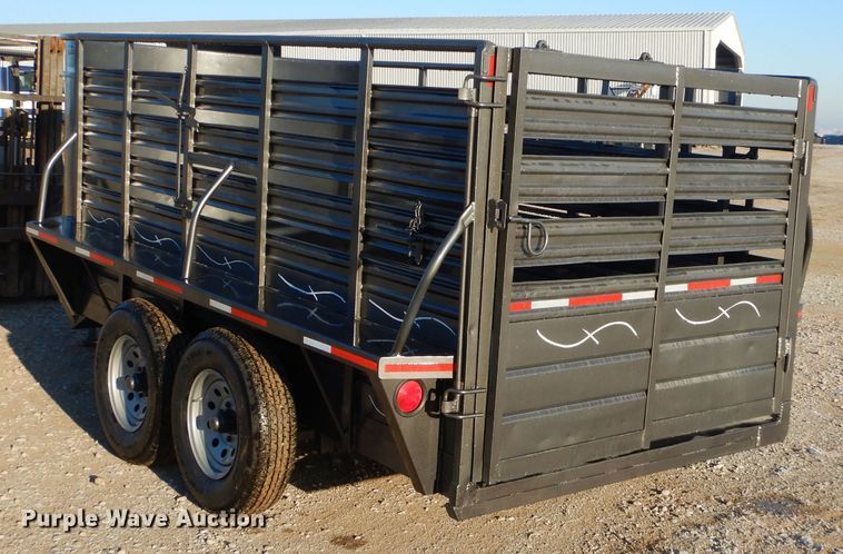 image for item GB9573 W-W livestock trailer