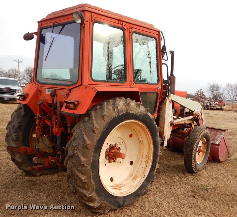 image for item GB9583 Belarus 560 tractor