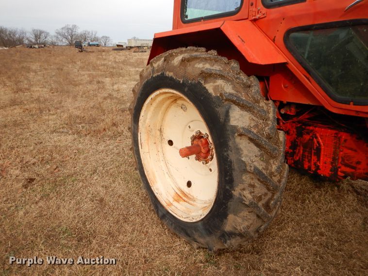 image for item GB9583 Belarus 560 tractor