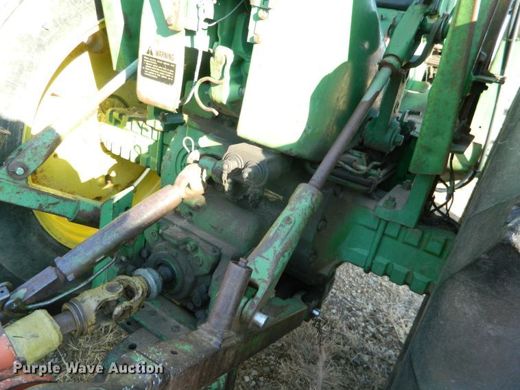 image for item GE9866 1966 John Deere 3020 tractor