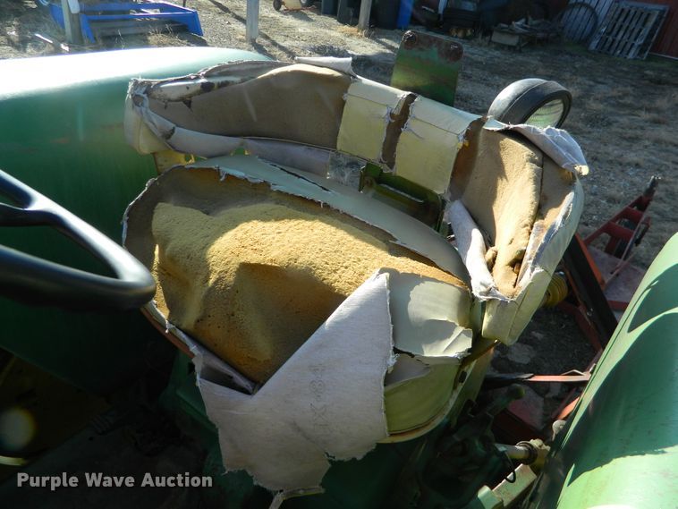 image for item GE9866 1966 John Deere 3020 tractor