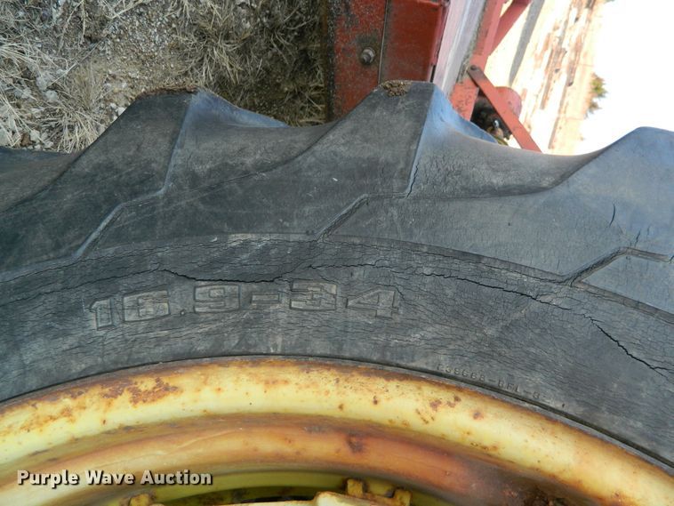 image for item GE9866 1966 John Deere 3020 tractor