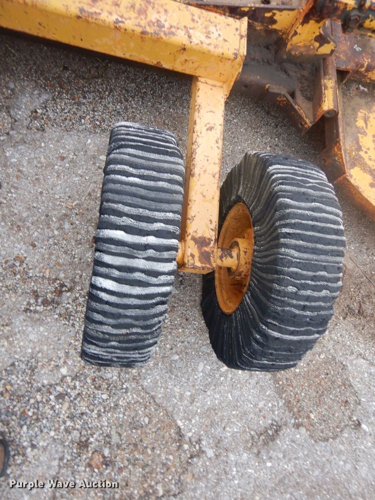 image for item GF9964 Batwing rotary mower