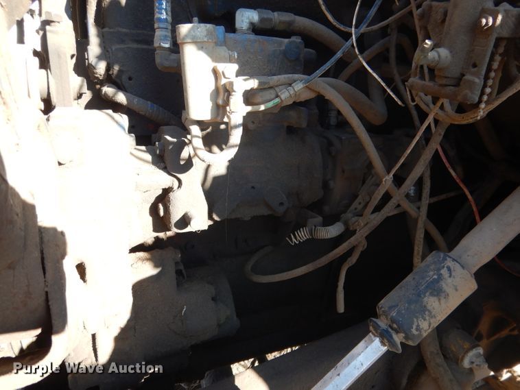 image for item DG5882 1976 Ford LNT9000 grain truck